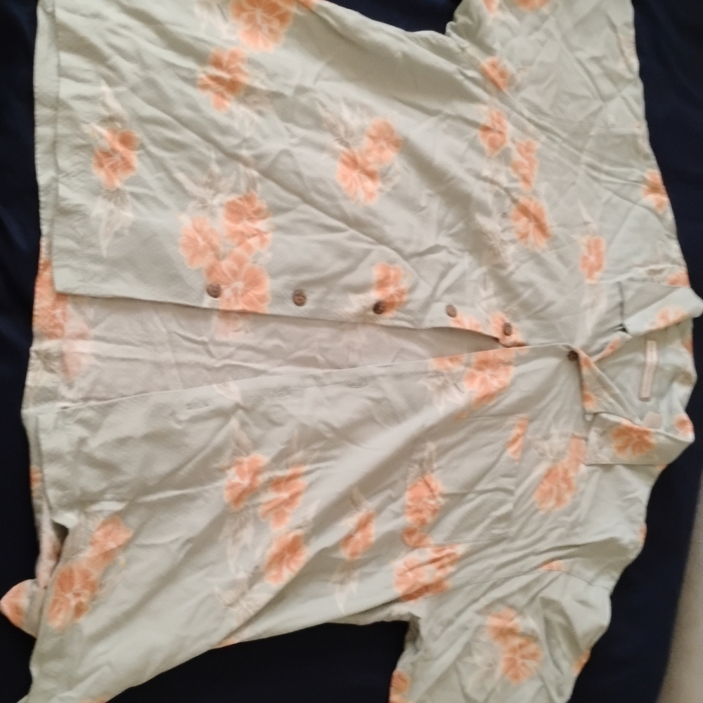 Aravon Sage Green Floral Shirt